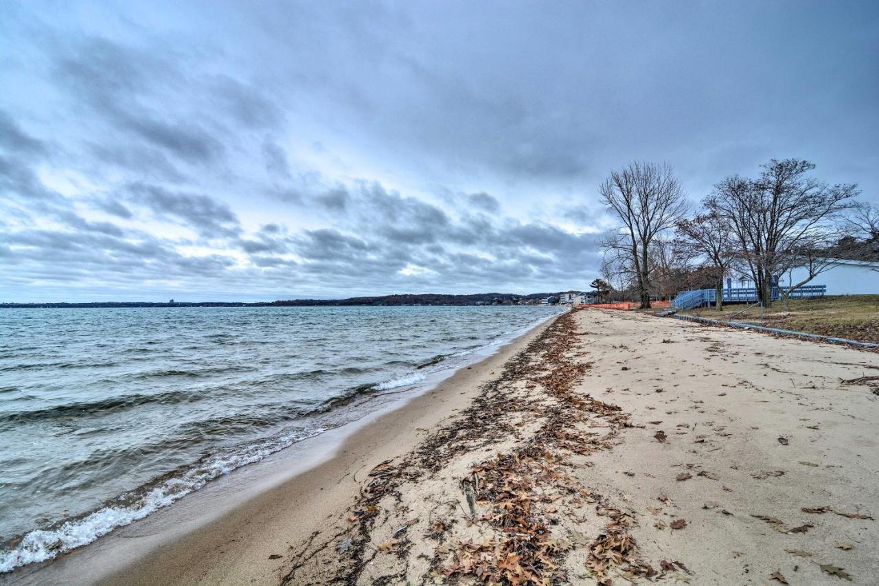 Modern Traverse City Condo About 1 Mi To Bay! Eksteriør bilde