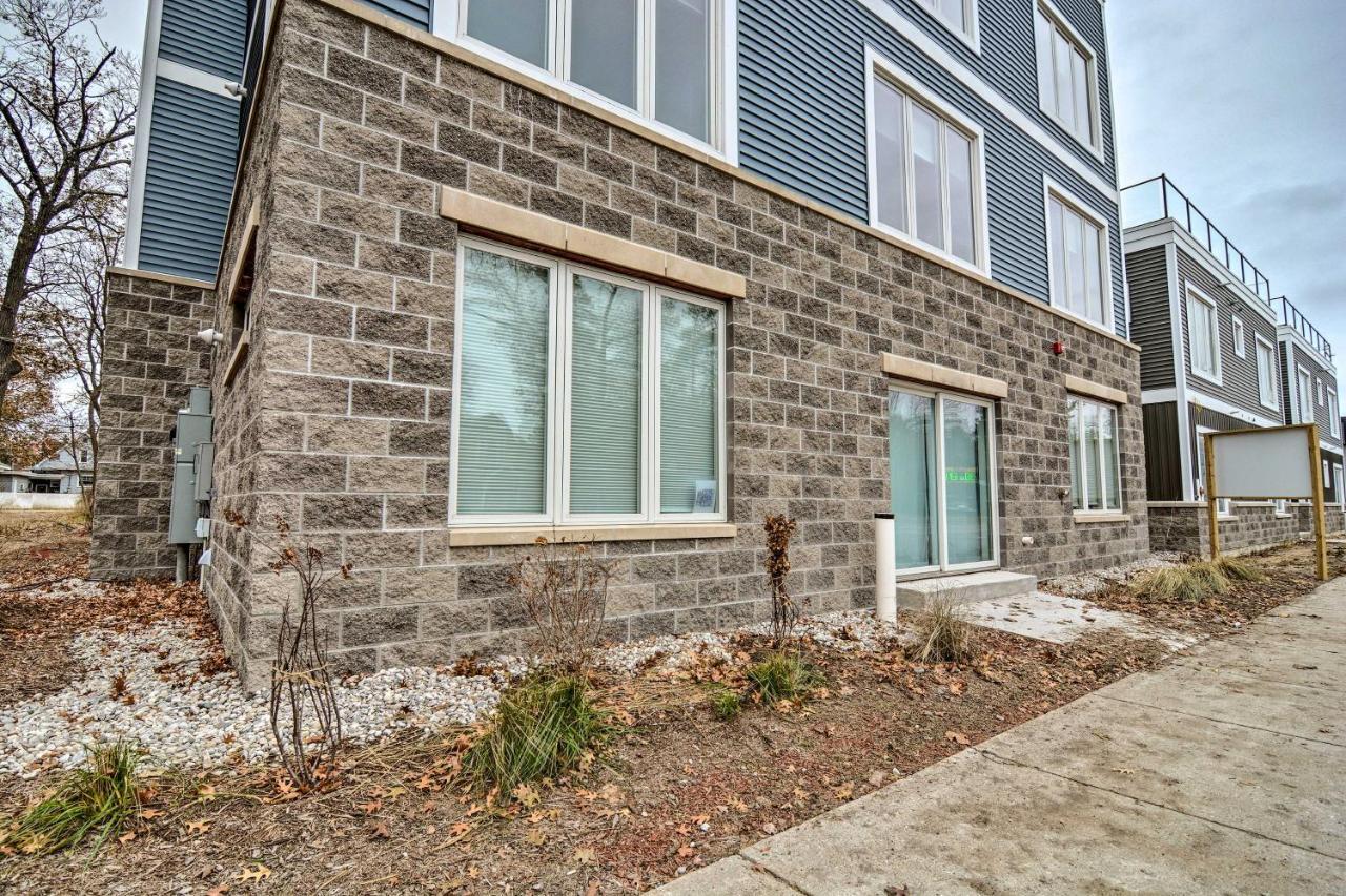 Modern Traverse City Condo About 1 Mi To Bay! Eksteriør bilde